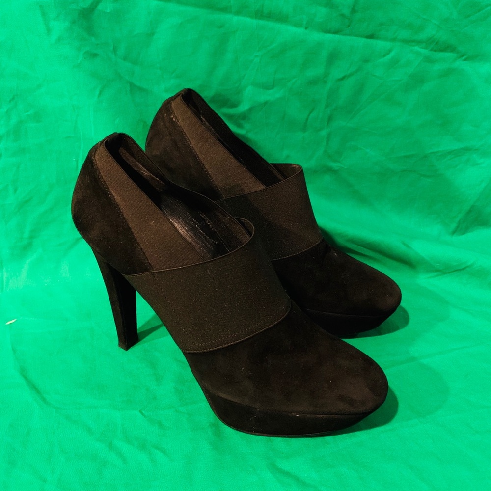 Black Stuart Weitzman platform heels